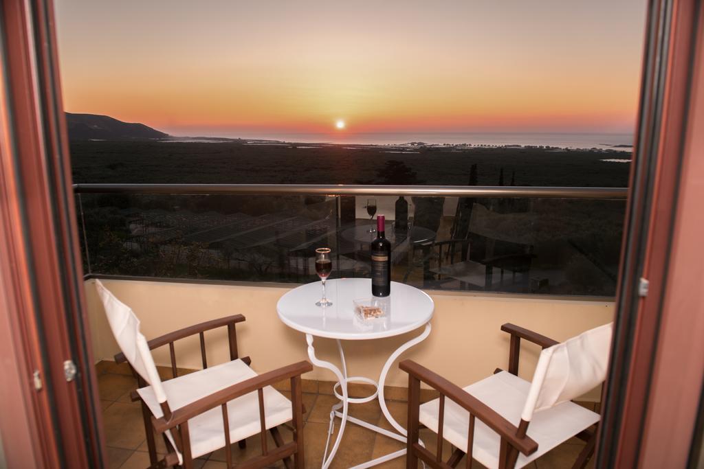 Villa Tramonto Φαλάσαρνα Εξωτερικό φωτογραφία